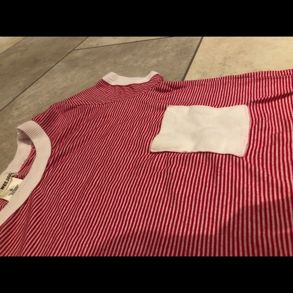 Red striped tshirt - Picture 4 of 4